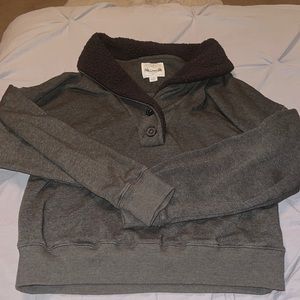 American eagle sweater